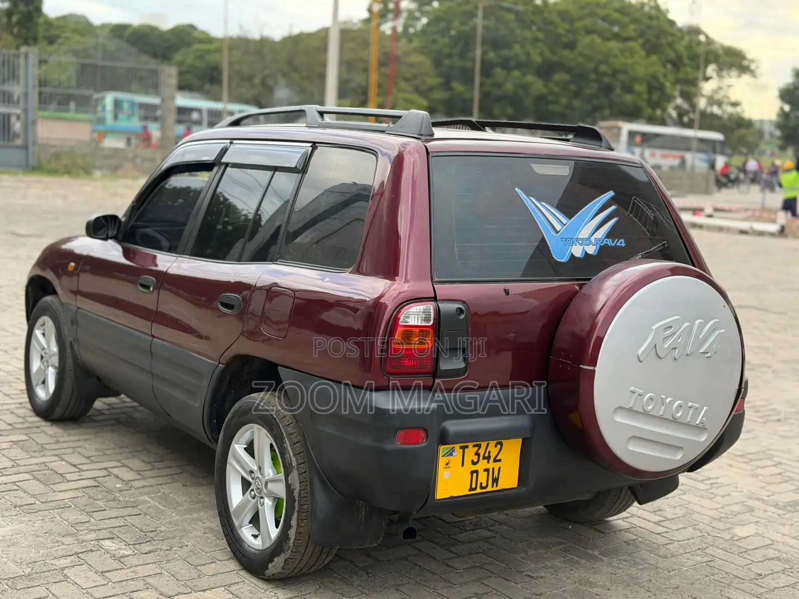 Toyota RAV4 1999 Maroon