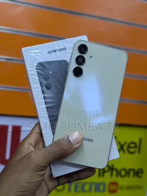 New Samsung Galaxy A16 128 GB Green