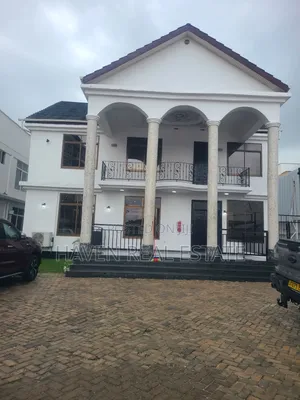 Furnished 4bdrm Villa in Masaki for rent