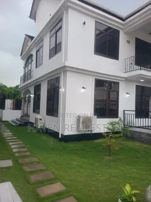 Furnished 4bdrm Villa in Masaki for rent
