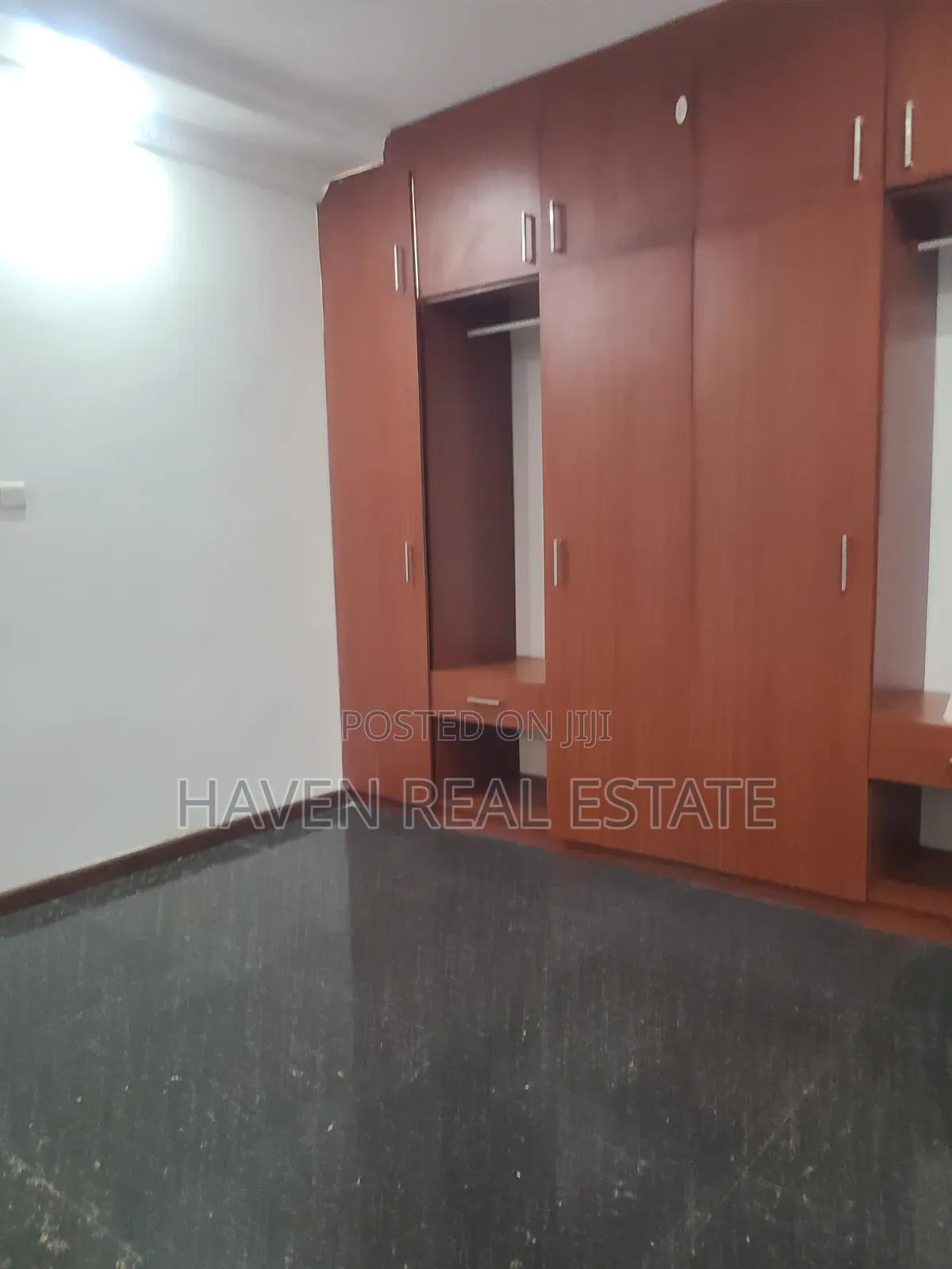 Furnished 4bdrm Villa in Masaki for rent