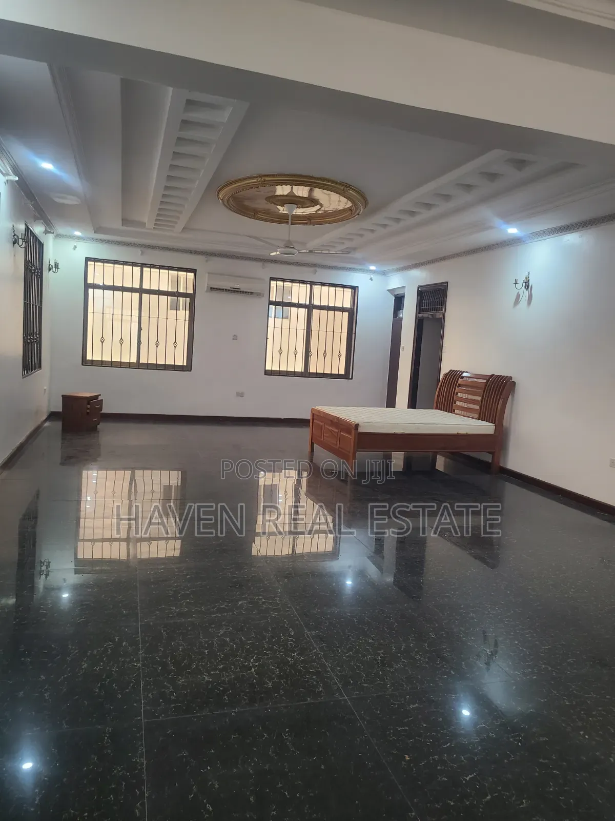 Furnished 4bdrm Villa in Masaki for rent