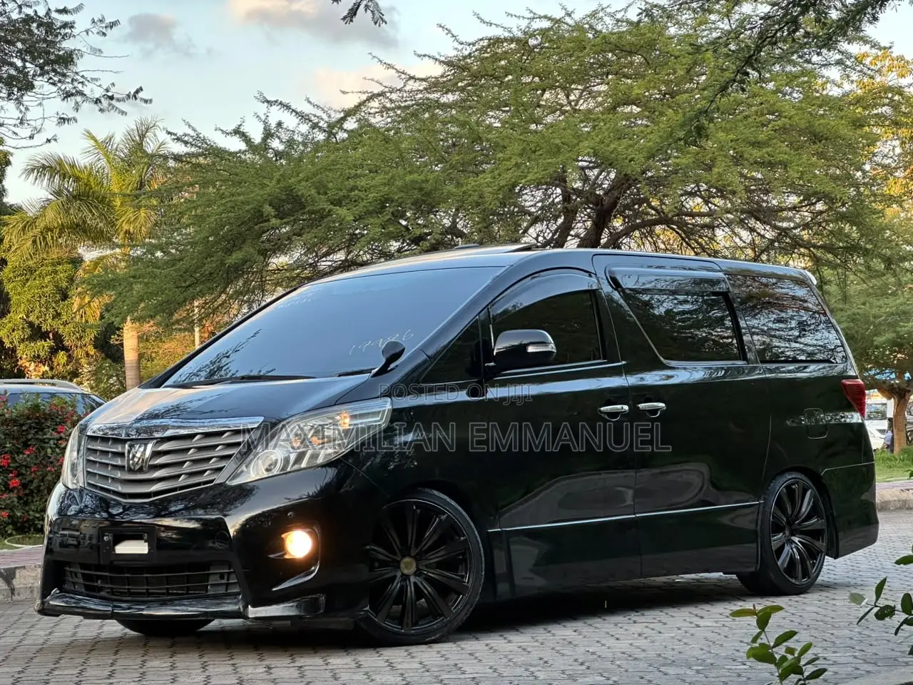 Toyota Alphard 2008 Black