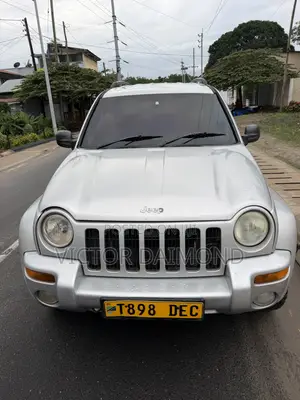 Jeep Cherokee Sport 2.8 CRD Automatic 2005 Silver