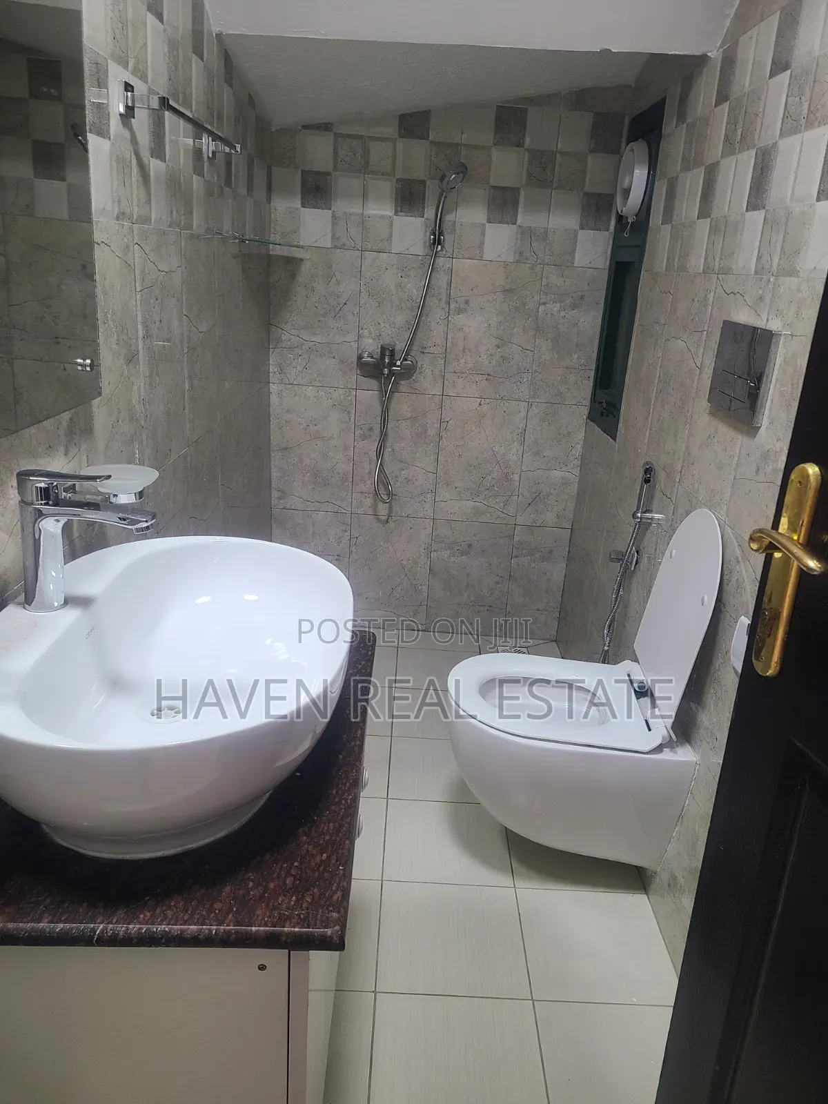 Furnished 3bdrm Villa in Oyster Bay for rent