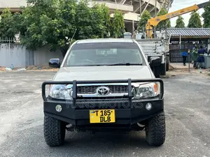 Toyota Hilux 2008 Beige