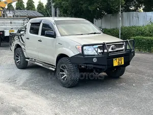 Toyota Hilux 2008 Beige