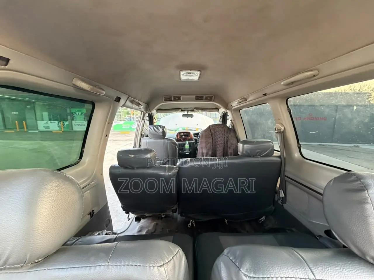 Toyota Noah 2003 Beige