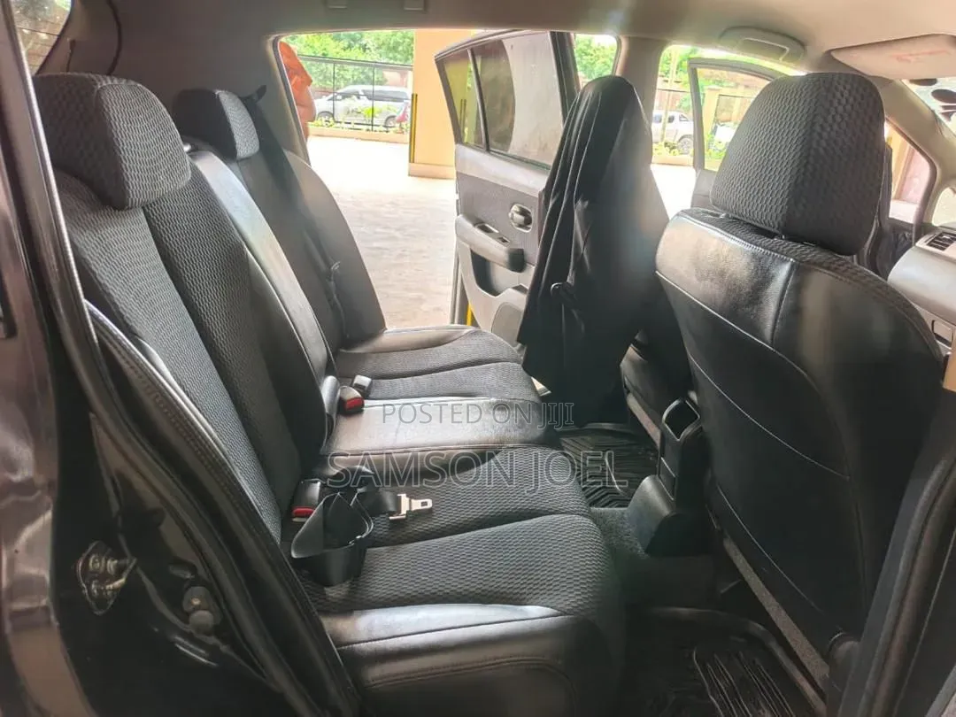 Nissan Tiida 2008 Black