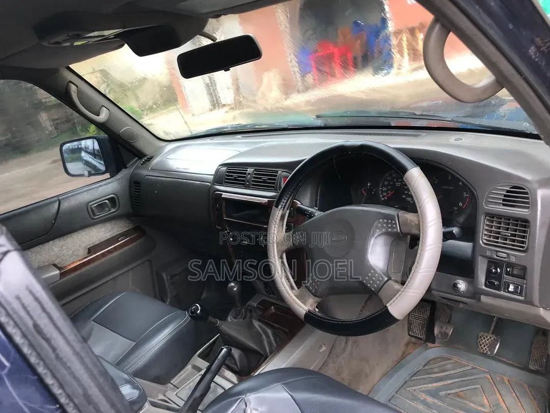Nissan Patrol 2003 Black