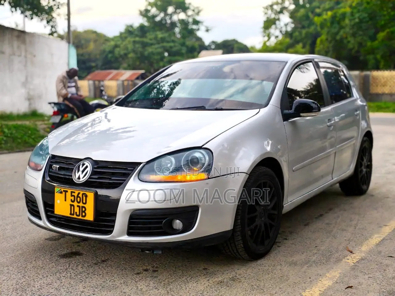 Volkswagen Golf 2012 Silver