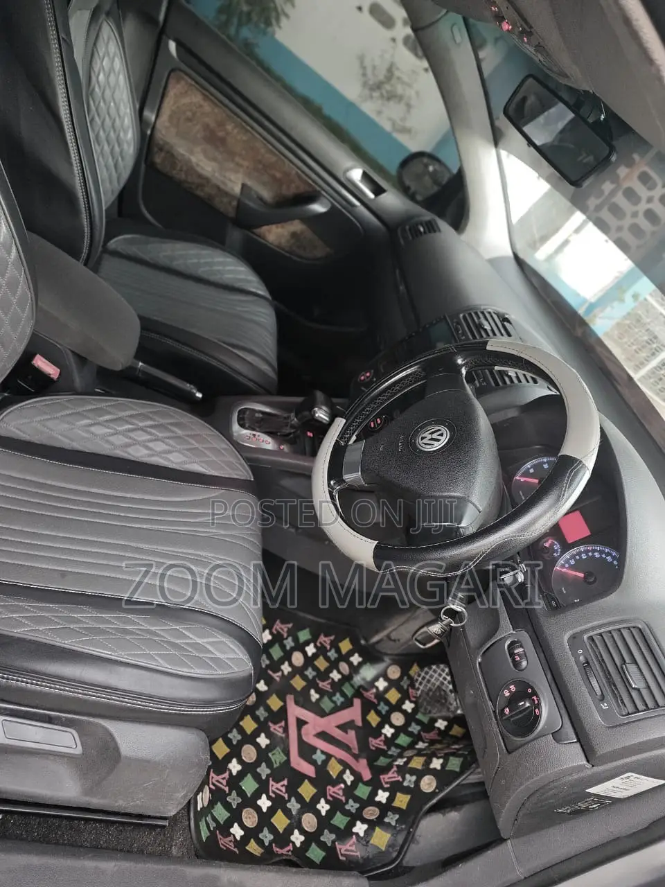 Volkswagen Golf 2012 Silver