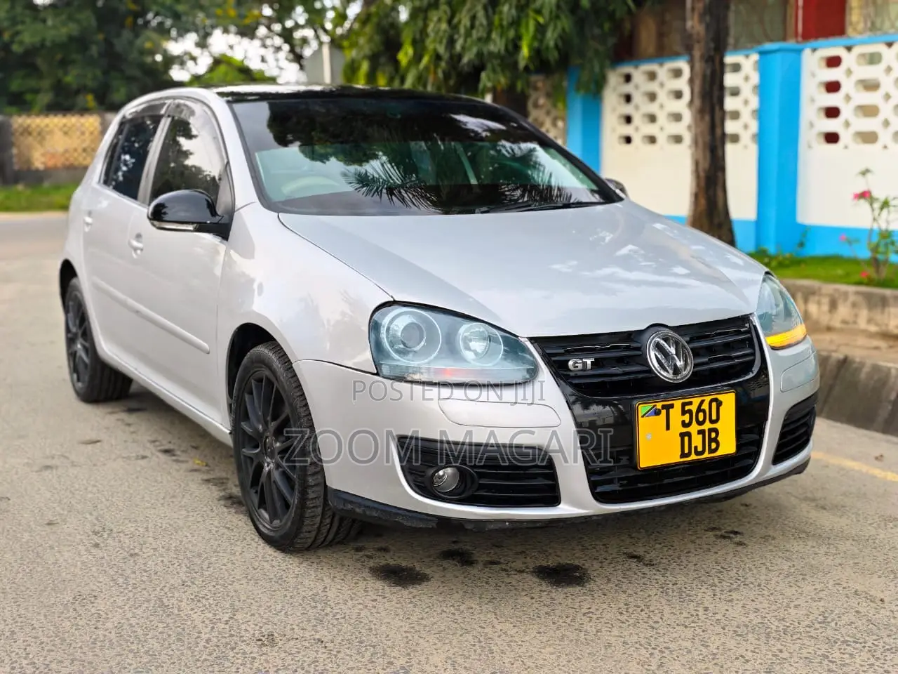 Volkswagen Golf 2012 Silver