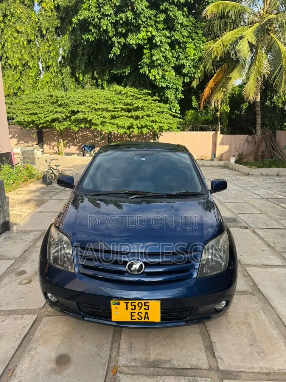 Toyota IST 2006 Blue