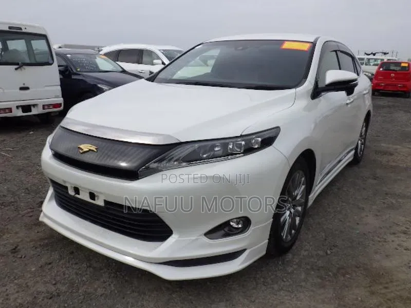 Toyota Harrier 2017 White
