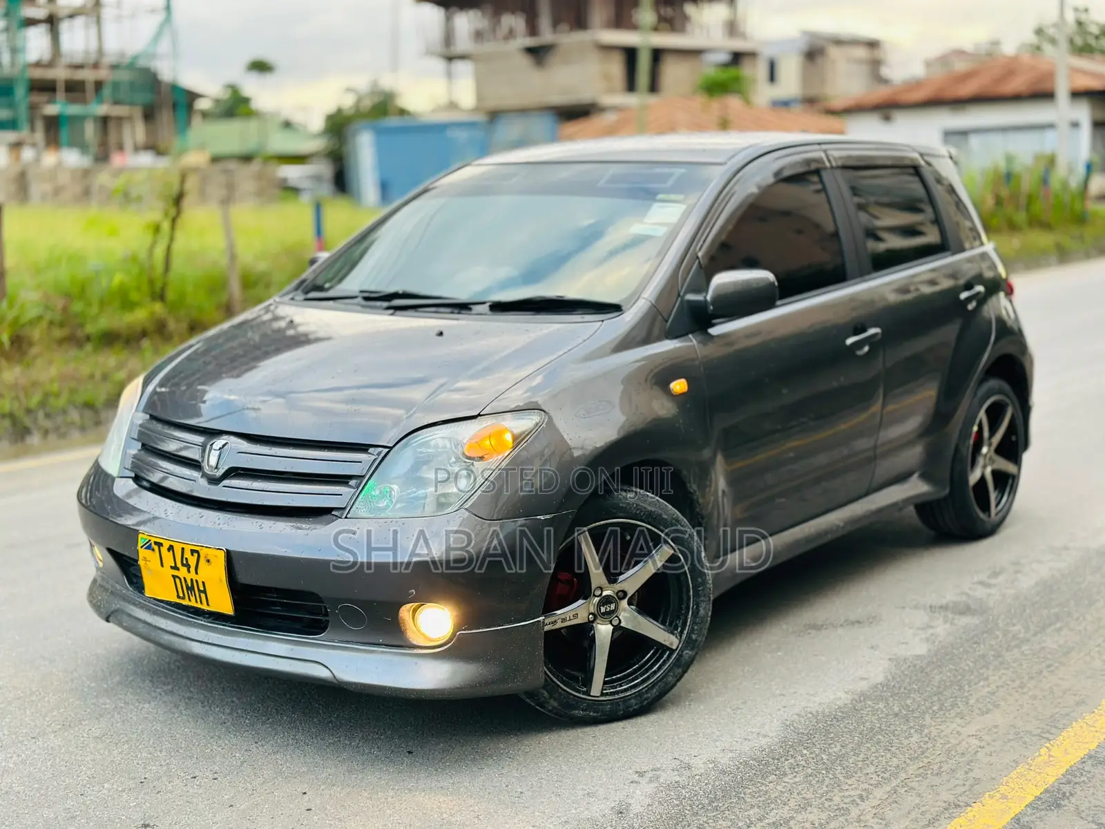 Toyota IST 2005 Brown