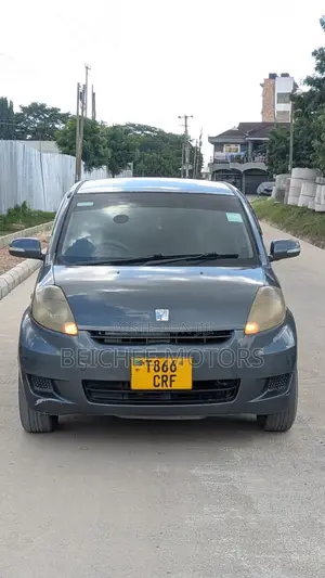 Toyota Passo 2005 Gray