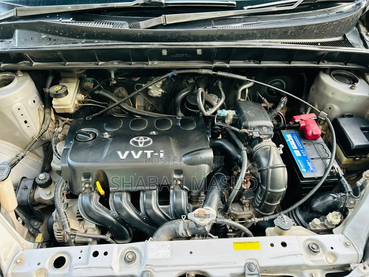 Toyota Fun Cargo 2004 Silver