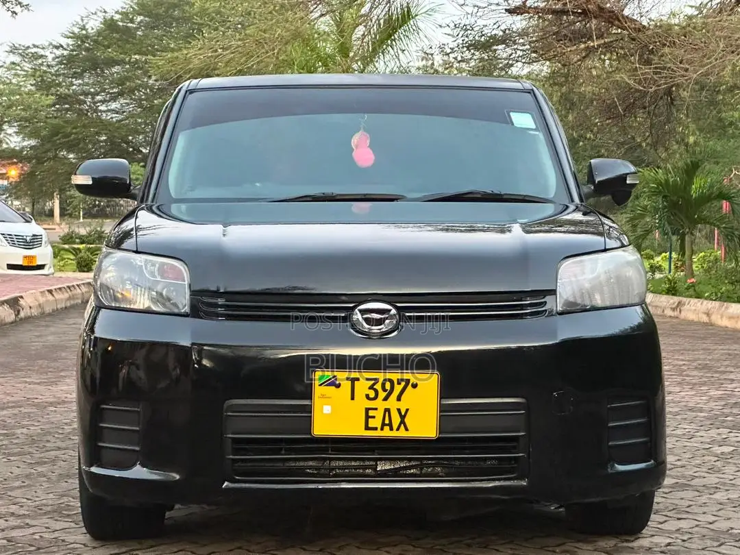 Toyota Corolla Rumion 2009 Black
