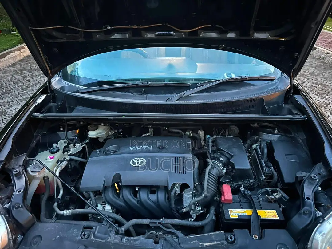 Toyota Corolla Rumion 2009 Black