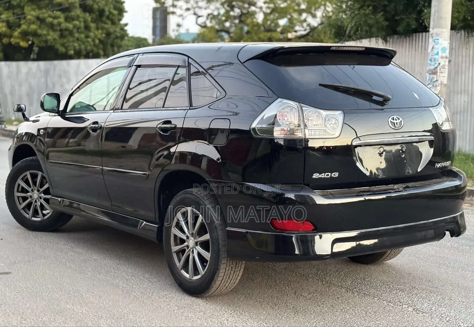 Toyota Harrier 2004 Black