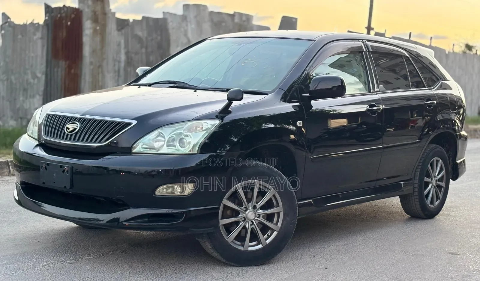 Toyota Harrier 2004 Black
