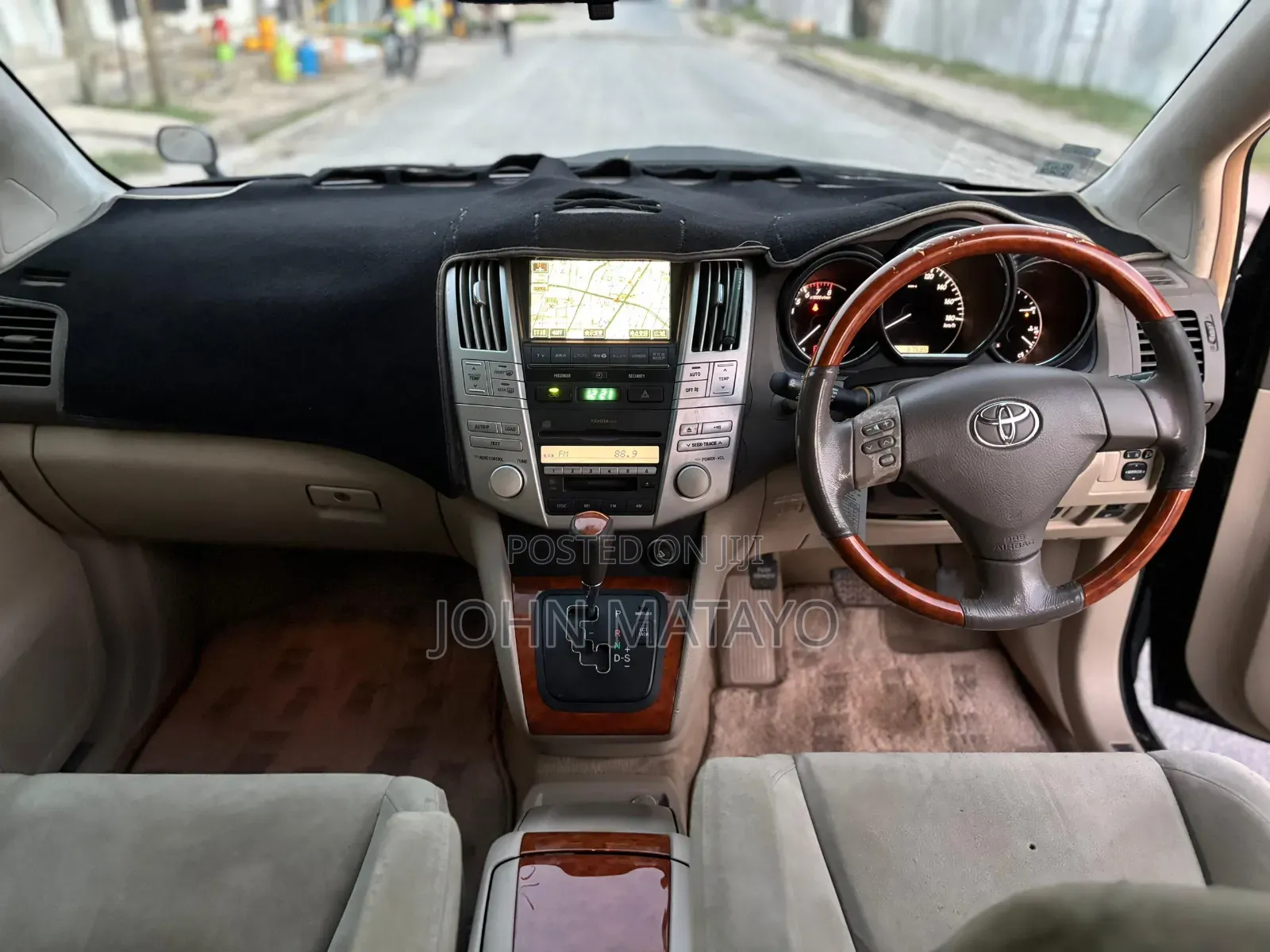 Toyota Harrier 2004 Black