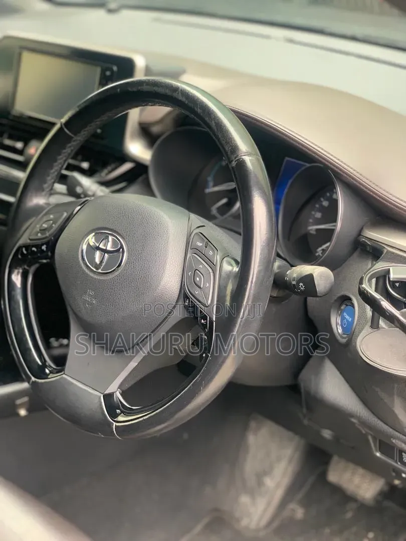 Toyota C-HR 2018 Black