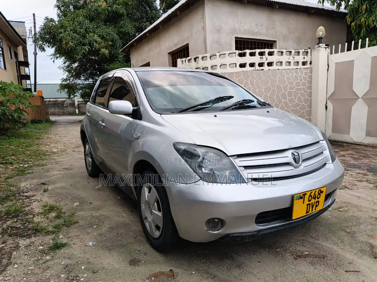 Toyota IST 2005 Silver