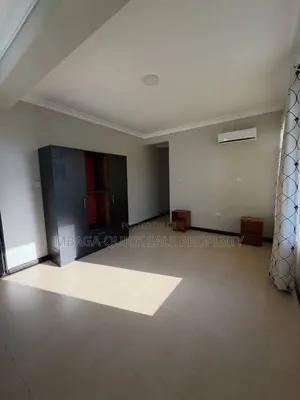 Furnished 2bdrm Apartment in Oyster Bay for rent