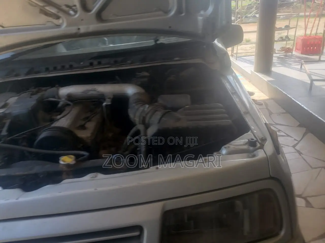 Suzuki Escudo 1999 Silver