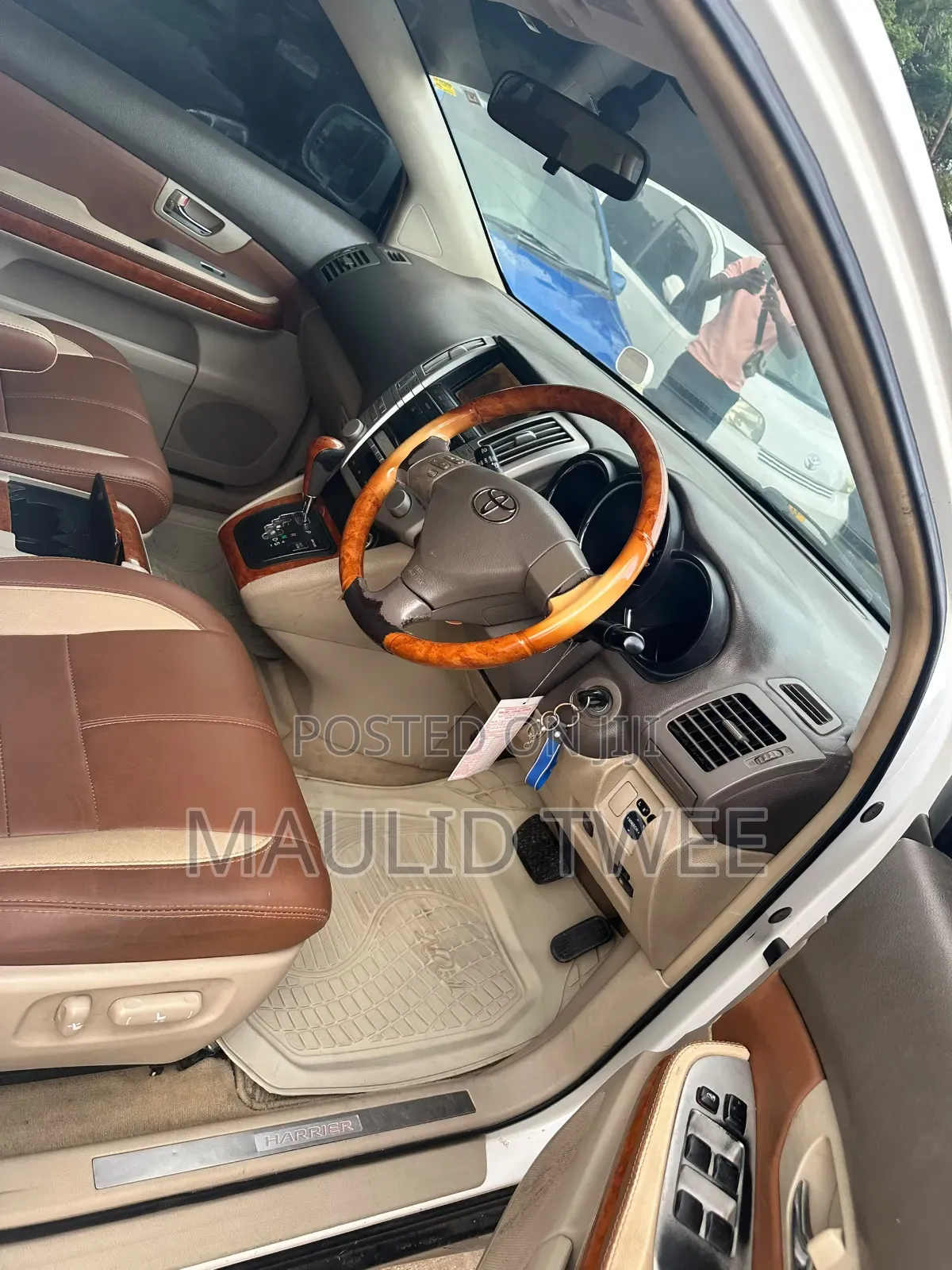 Toyota Harrier 2004 White