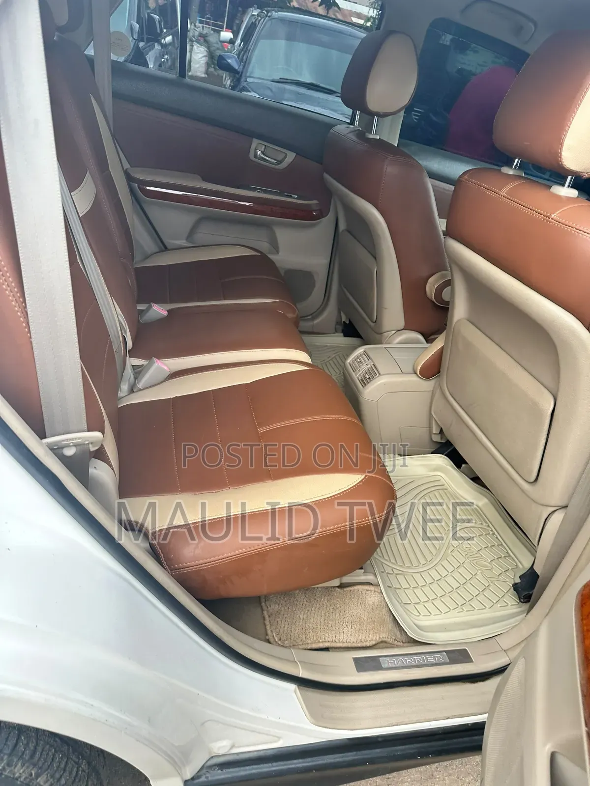 Toyota Harrier 2004 White