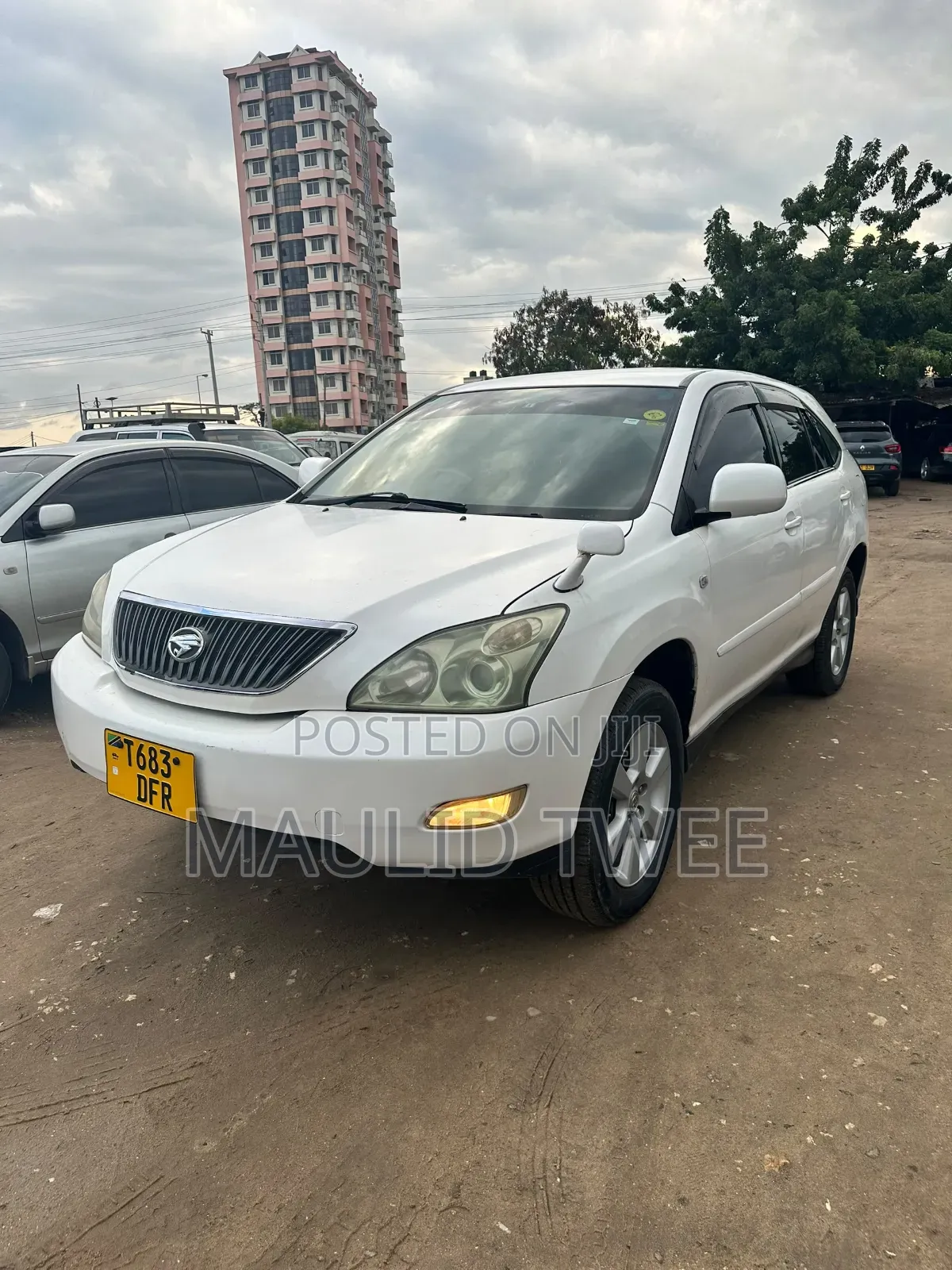 Toyota Harrier 2004 White