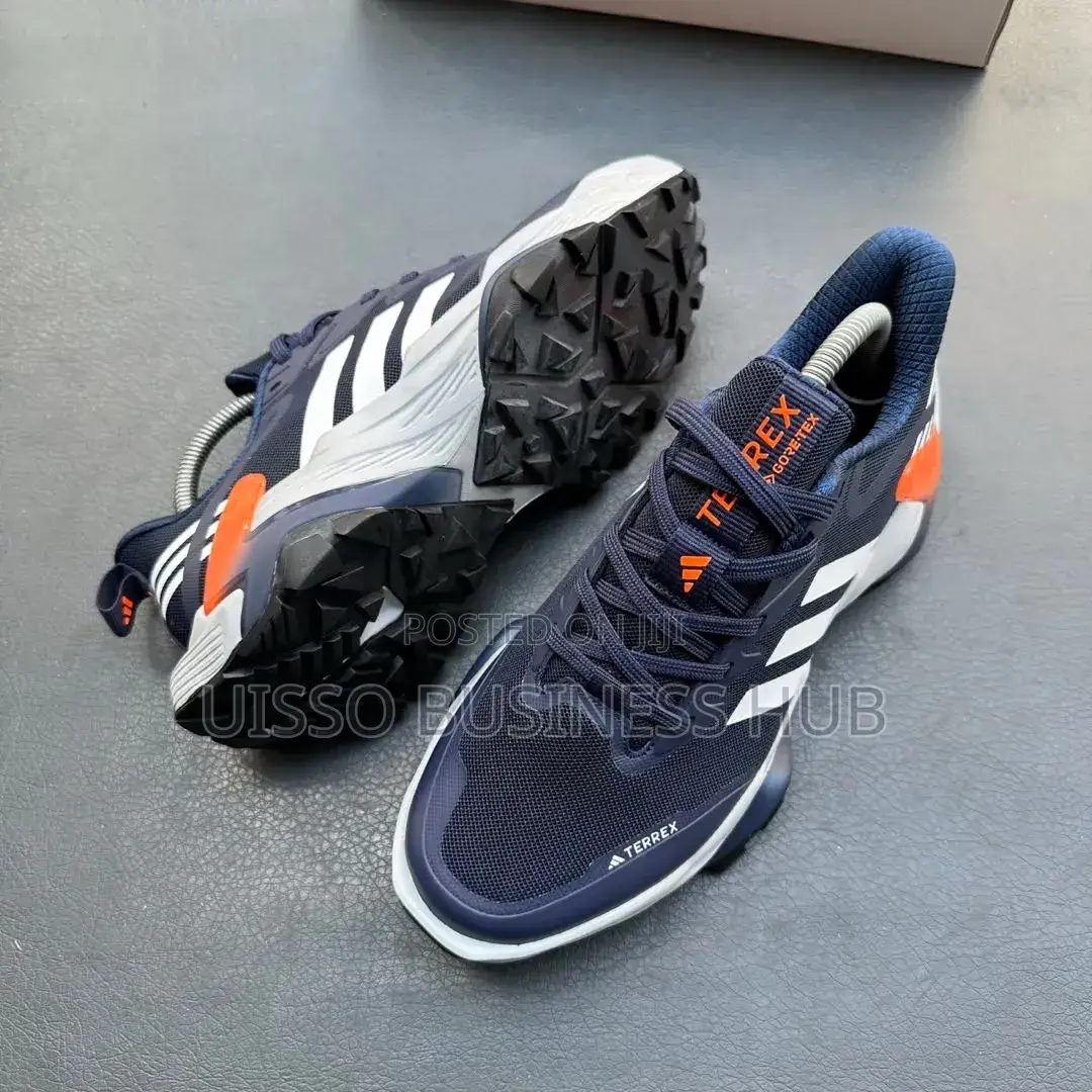 New Og Didas Shoe's