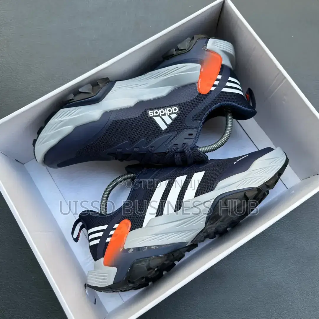 New Og Didas Shoe's