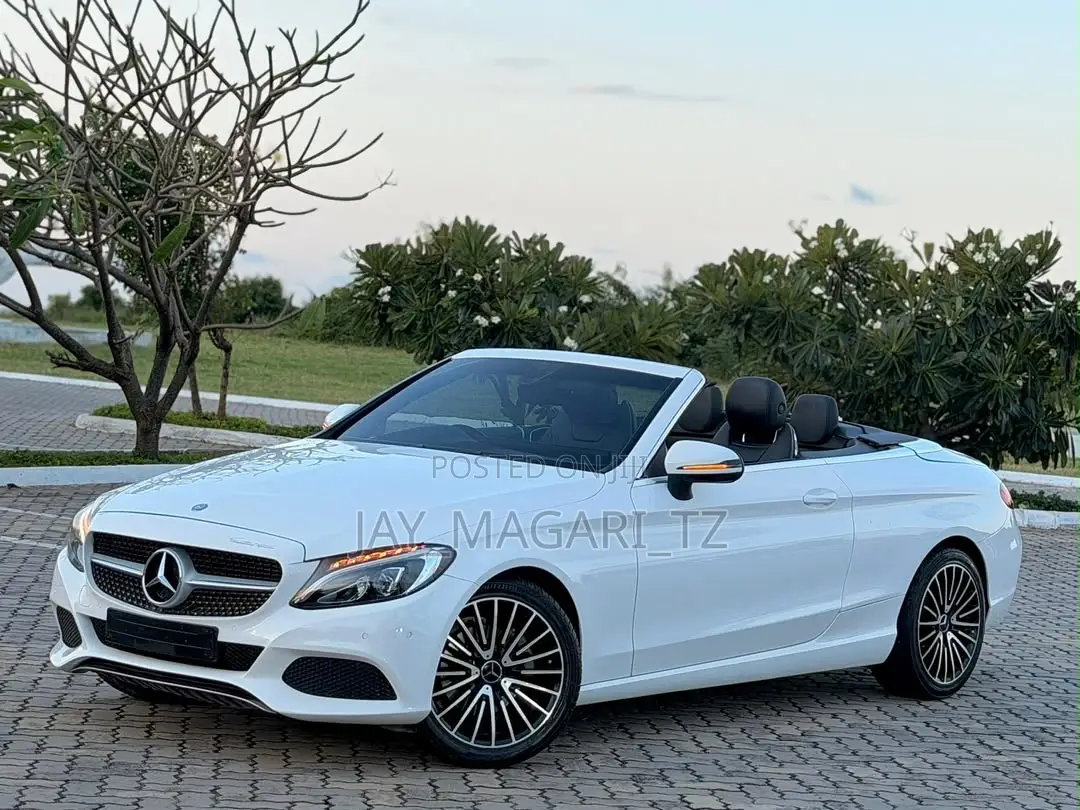 Mercedes-Benz C-Class 2017 White