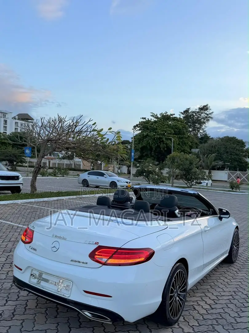 Mercedes-Benz C-Class 2017 White