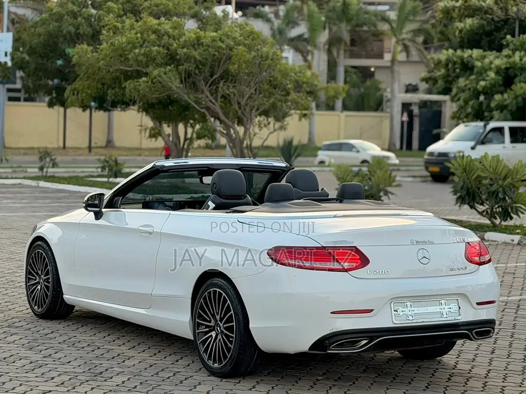 Mercedes-Benz C-Class 2017 White