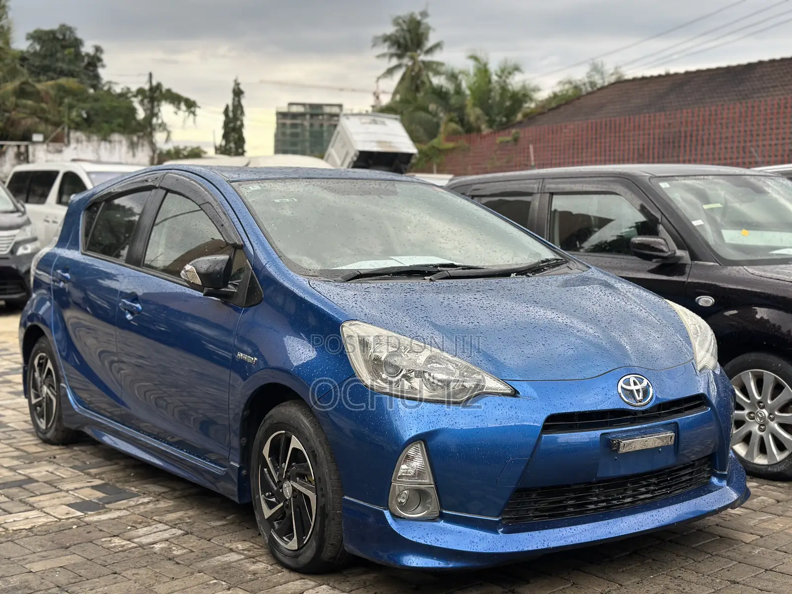 Toyota Aqua 2013 Blue