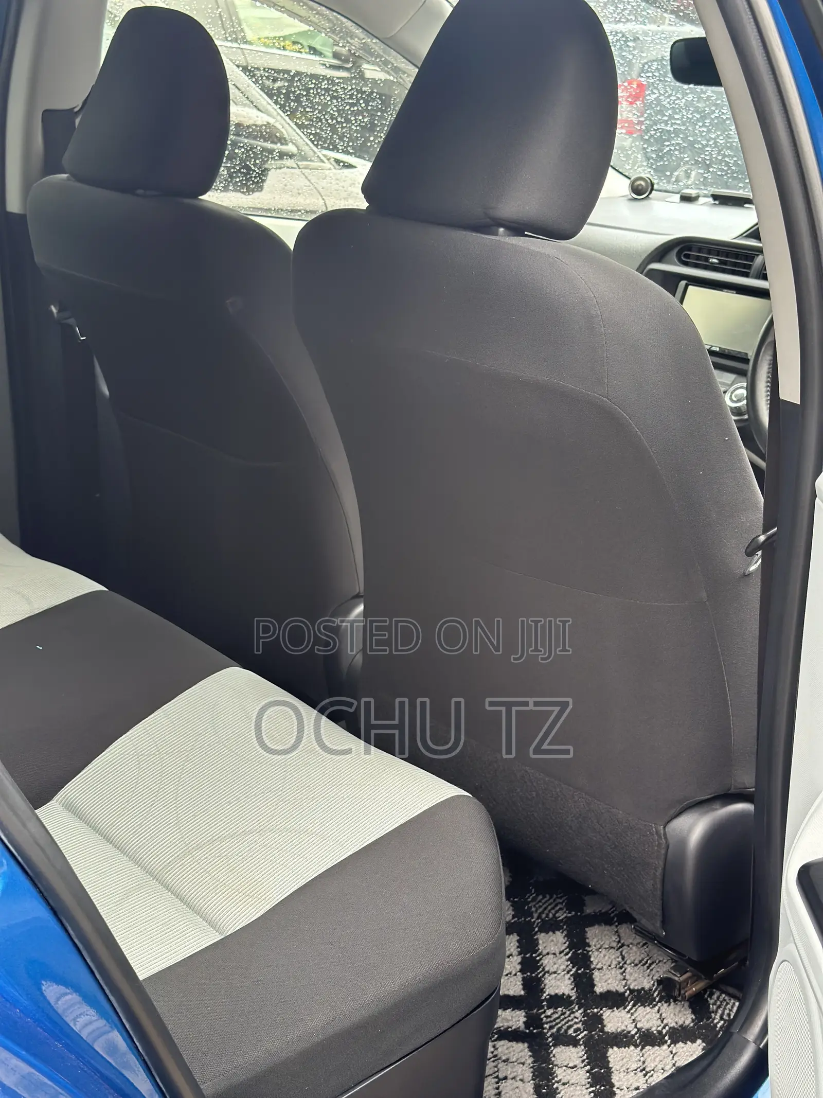 Toyota Aqua 2013 Blue