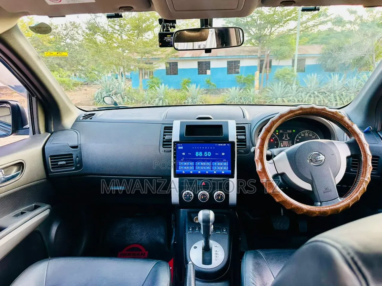 Nissan X-Trail 2011 Black