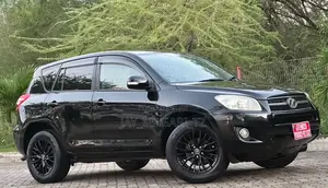 Toyota RAV4 2010 Black