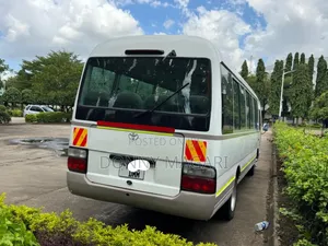 Toyota Coaster 2003 White