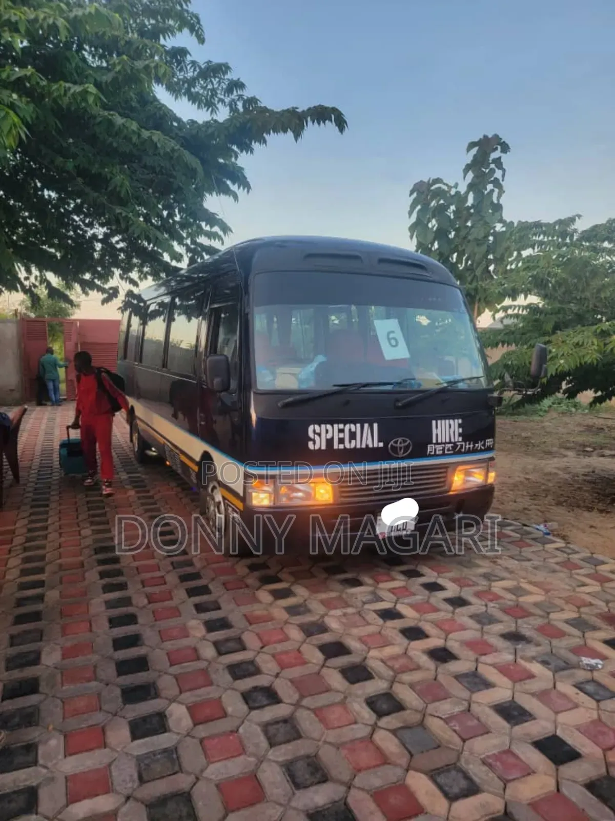 Toyota Coaster 2000 White