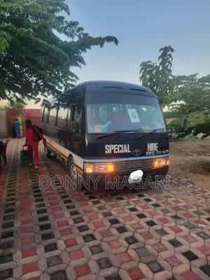 Toyota Coaster 2000 White