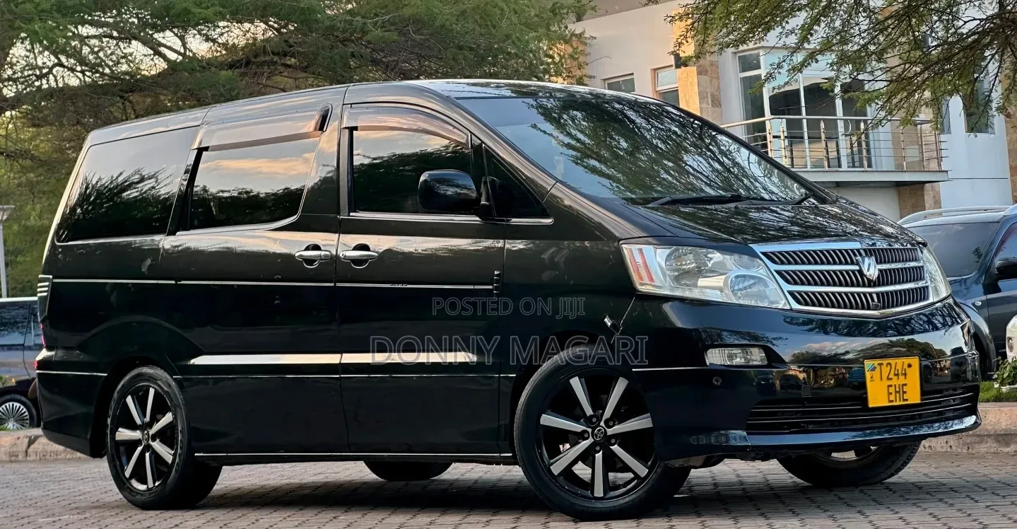 Toyota Alphard 2004 Black