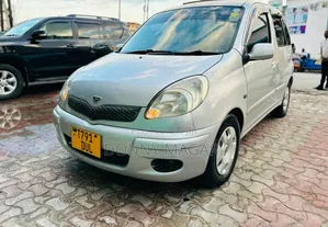 Toyota Fun Cargo 2005 Silver