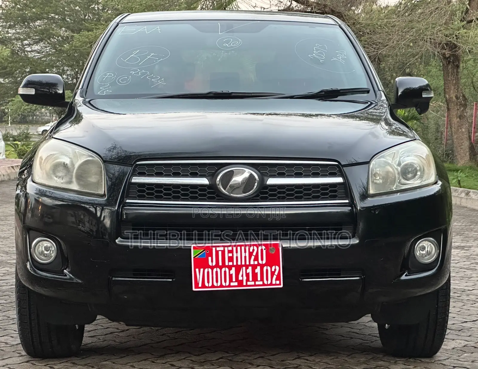 Toyota RAV4 2010 Black