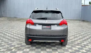 Peugeot 2008 2015 Gray